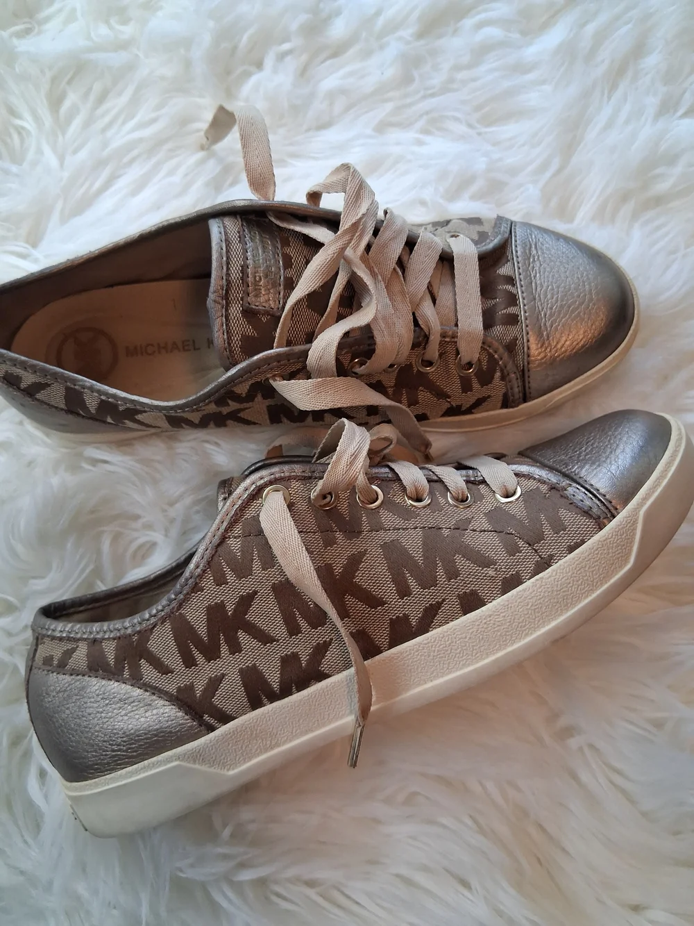 Tan Brown Pewter Bronze Michael Kors Sneakers Size 10 Lace Up